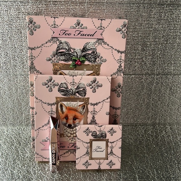 Too Faced Enchanted Beauty Set